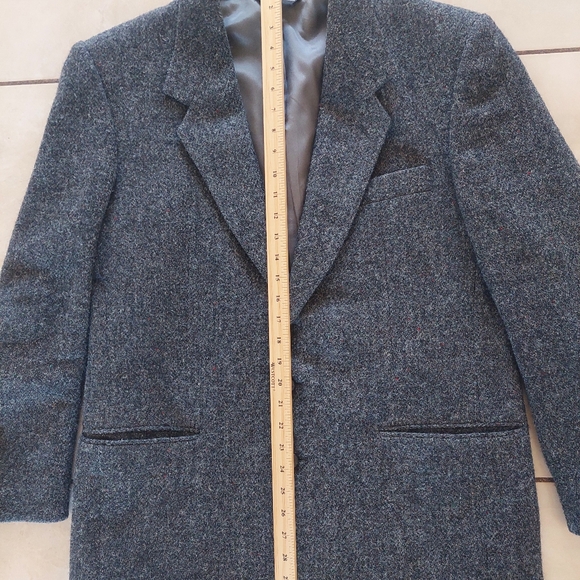 Harris Tweed Blazer - Picture 13 of 14